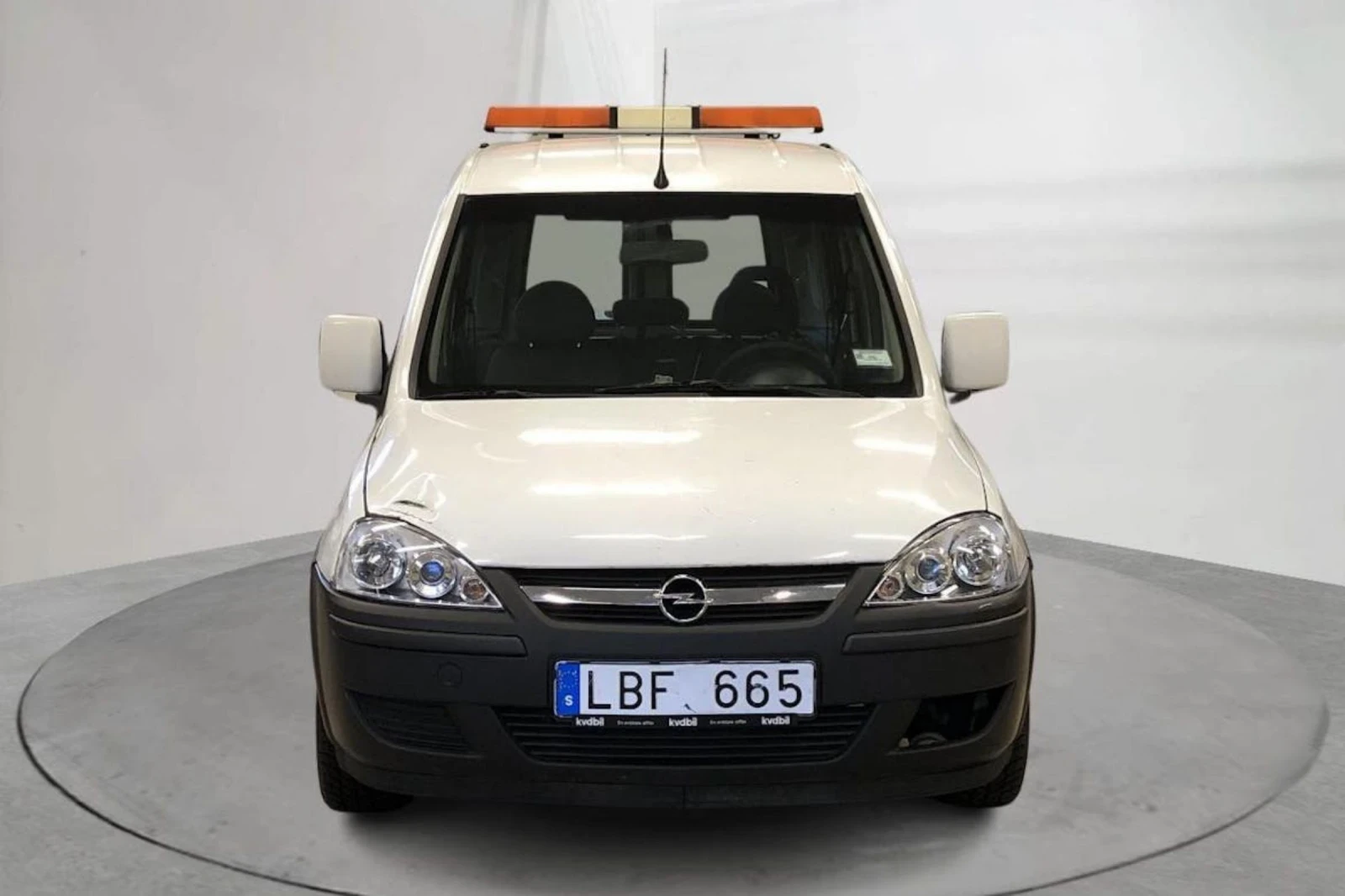 Opel Combo 1.6 CNG - изображение 4