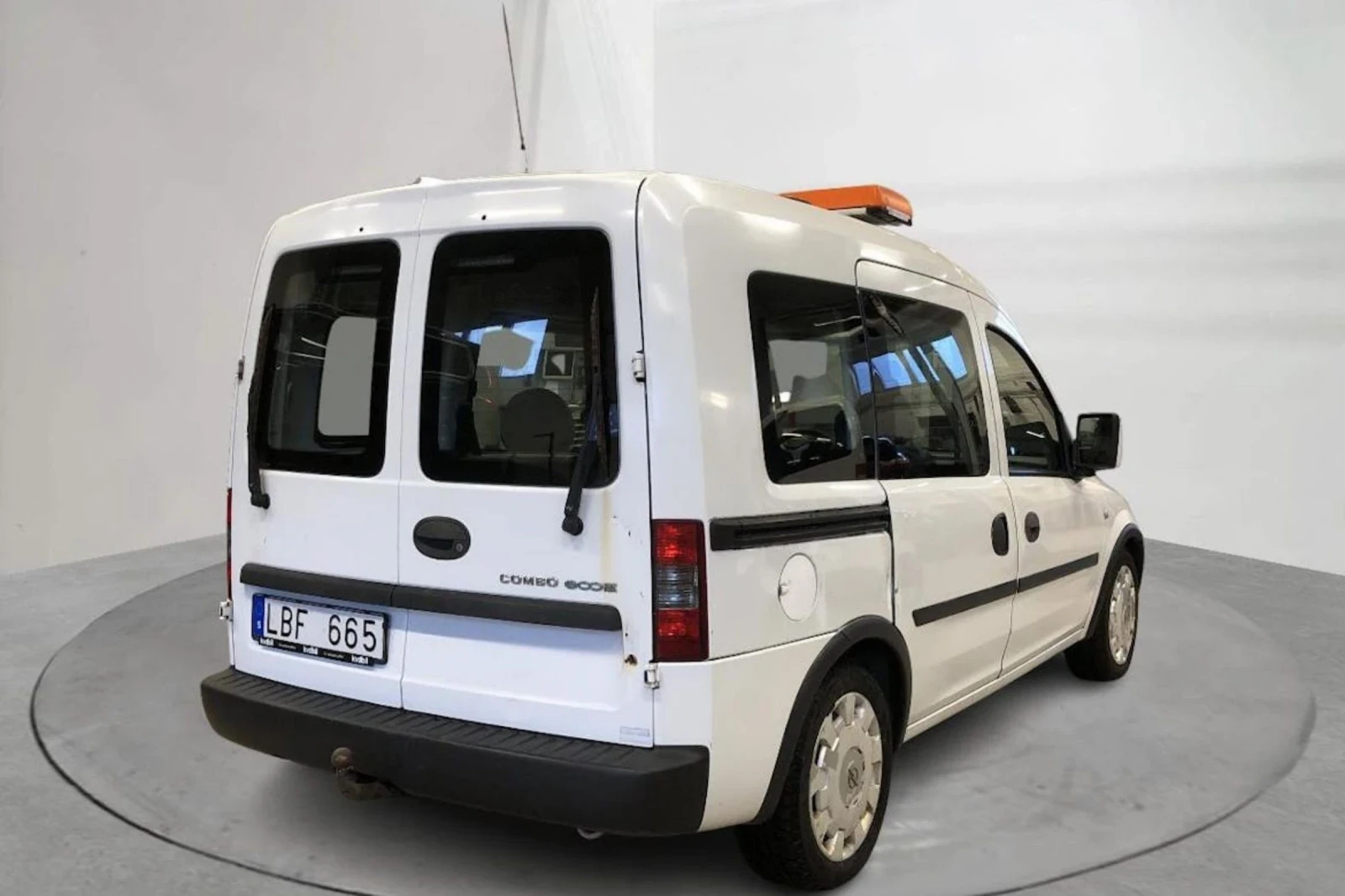 Opel Combo 1.6 CNG - изображение 3