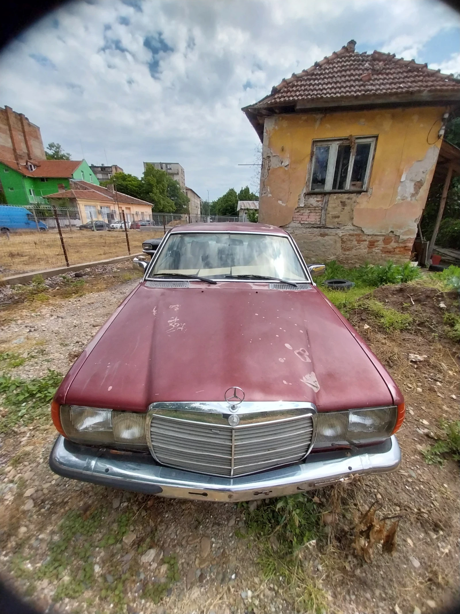 Mercedes-Benz 123 2.8 Coupe - изображение 3