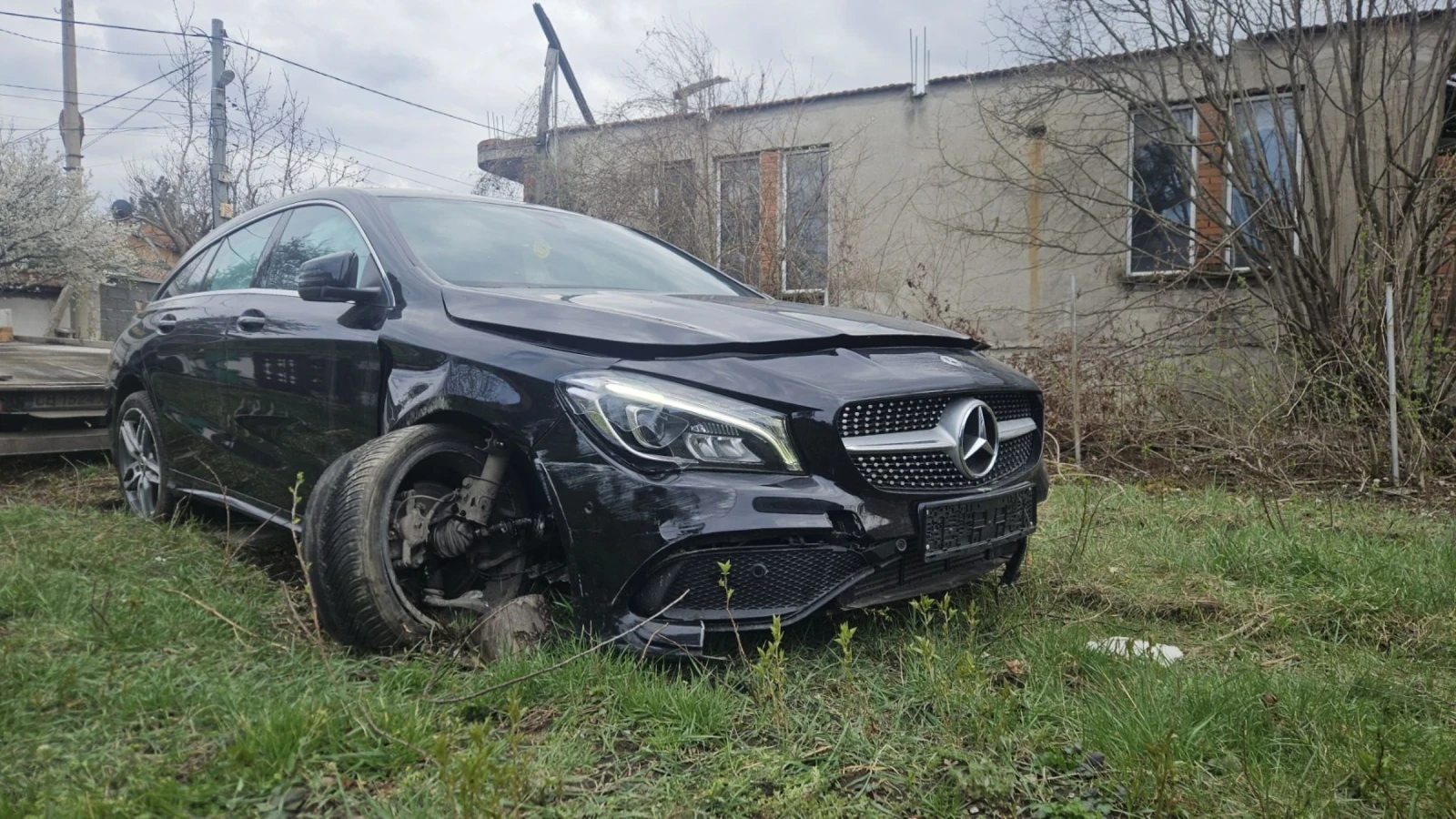 Mercedes-Benz CLA 180 На части - изображение 2
