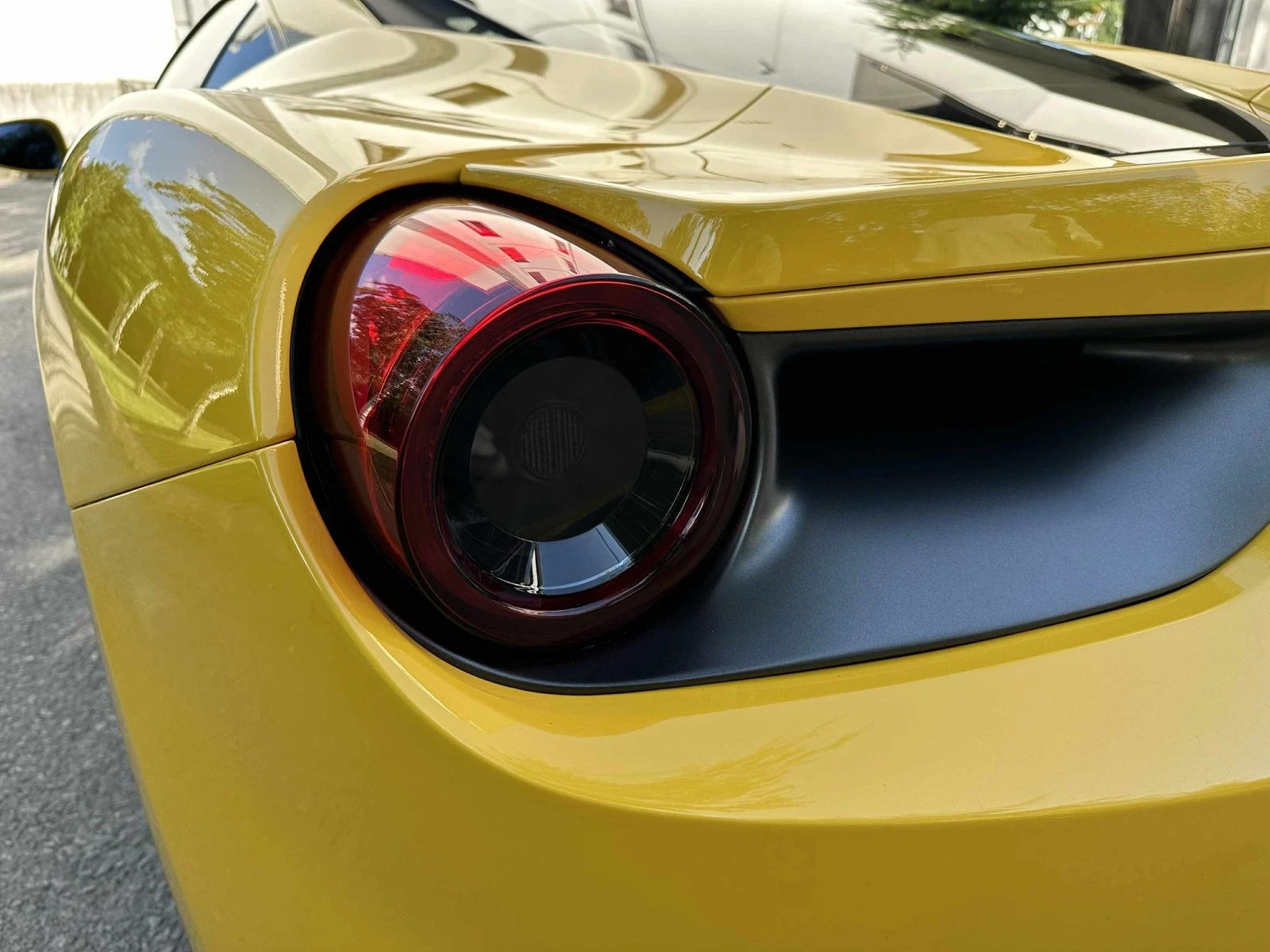 Ferrari 488 GTB/3.9/V8/BiTurbo/!!! | Mobile.bg   11