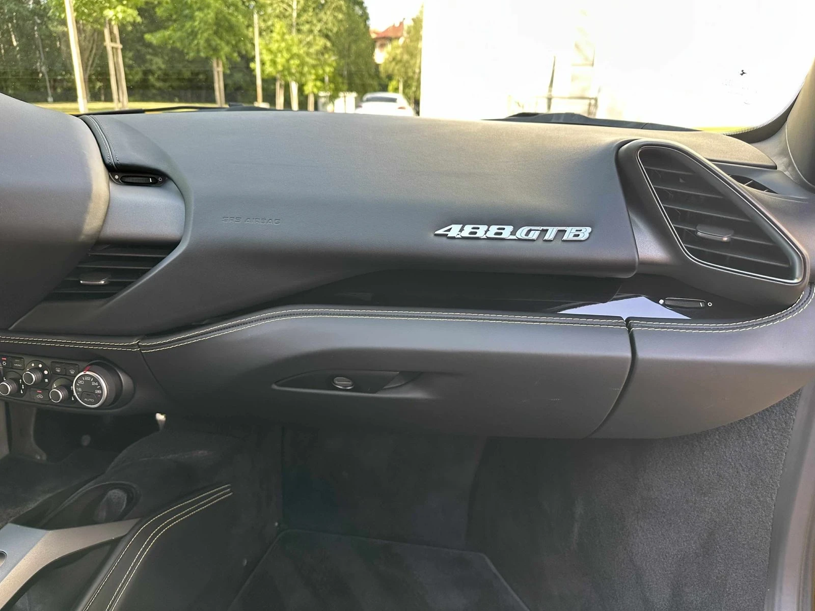 Ferrari 488 GTB/3.9/V8/BiTurbo/!!! | Mobile.bg   16