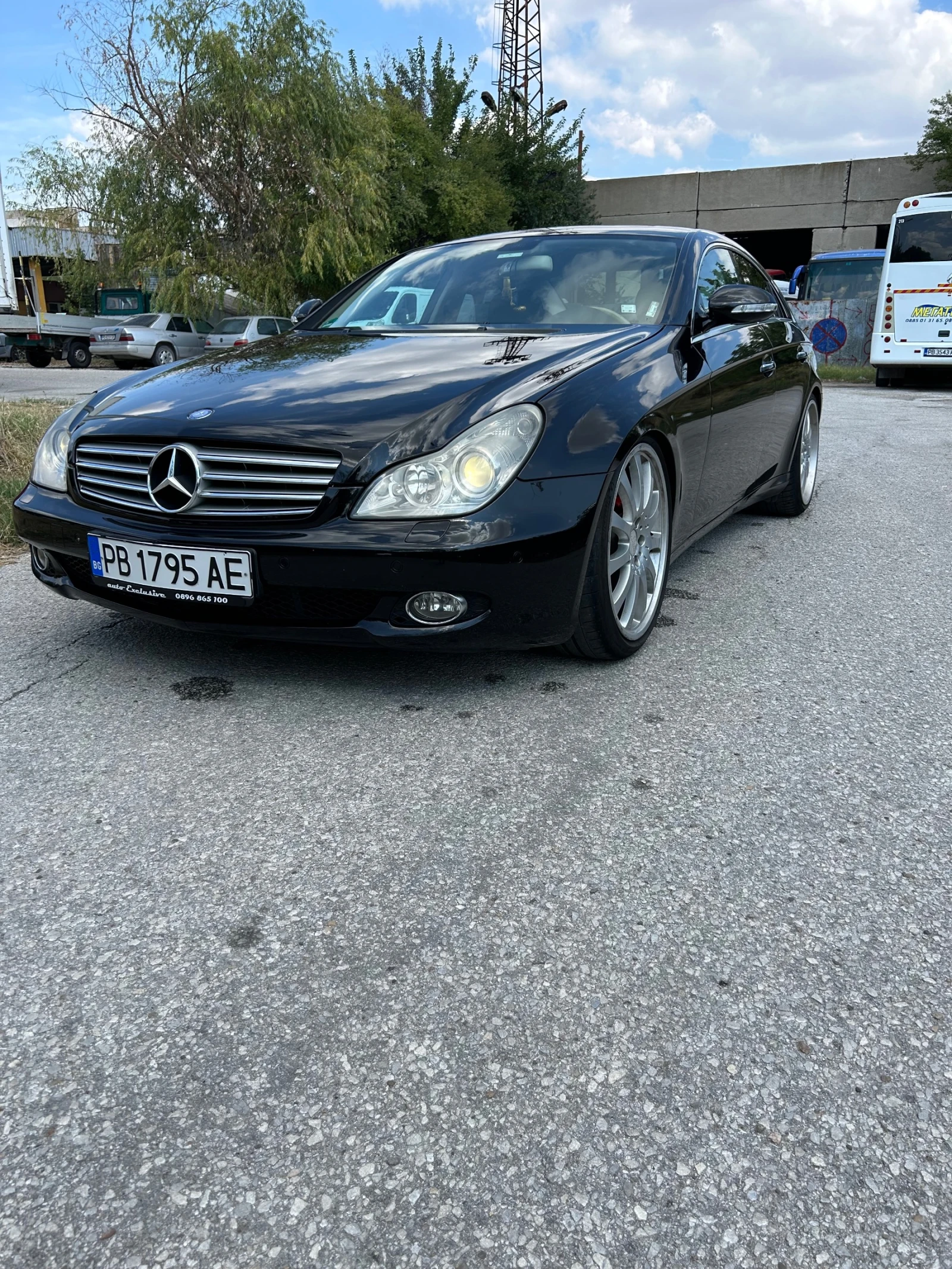 Mercedes-Benz CLS 320  - изображение 8