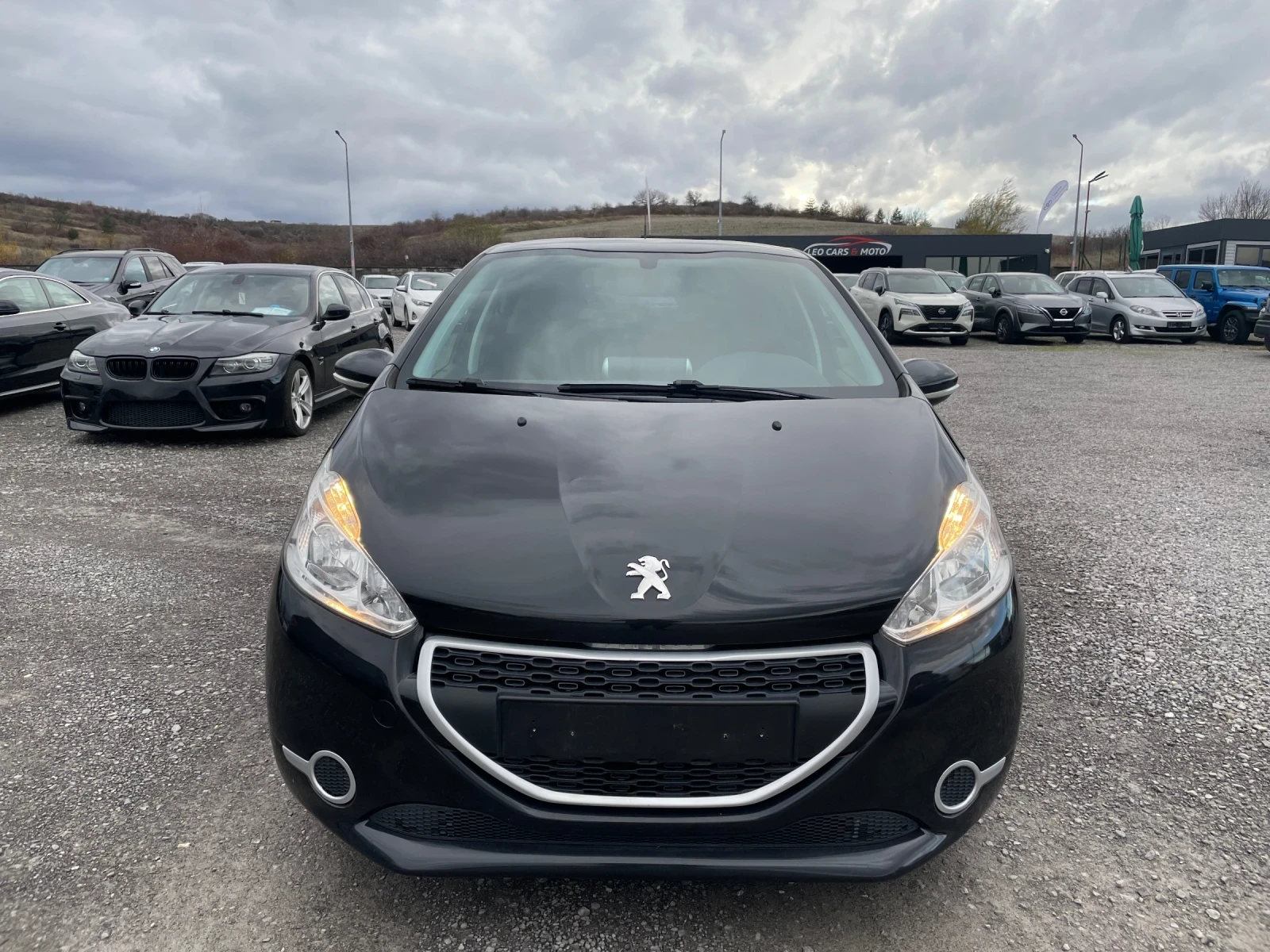 Peugeot 208 1.4HDI NAVI - изображение 2