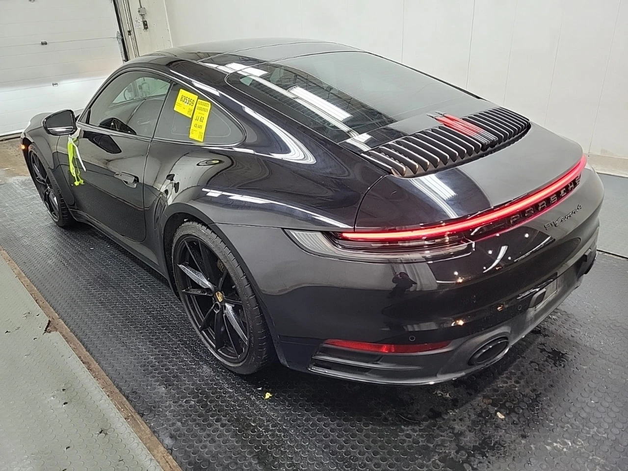 Porsche 911 CARFAX* АВТОФИНАНСИРАНЕ БЕЗ ПЪРВОНАЧАЛНА ВНОСКА - изображение 4