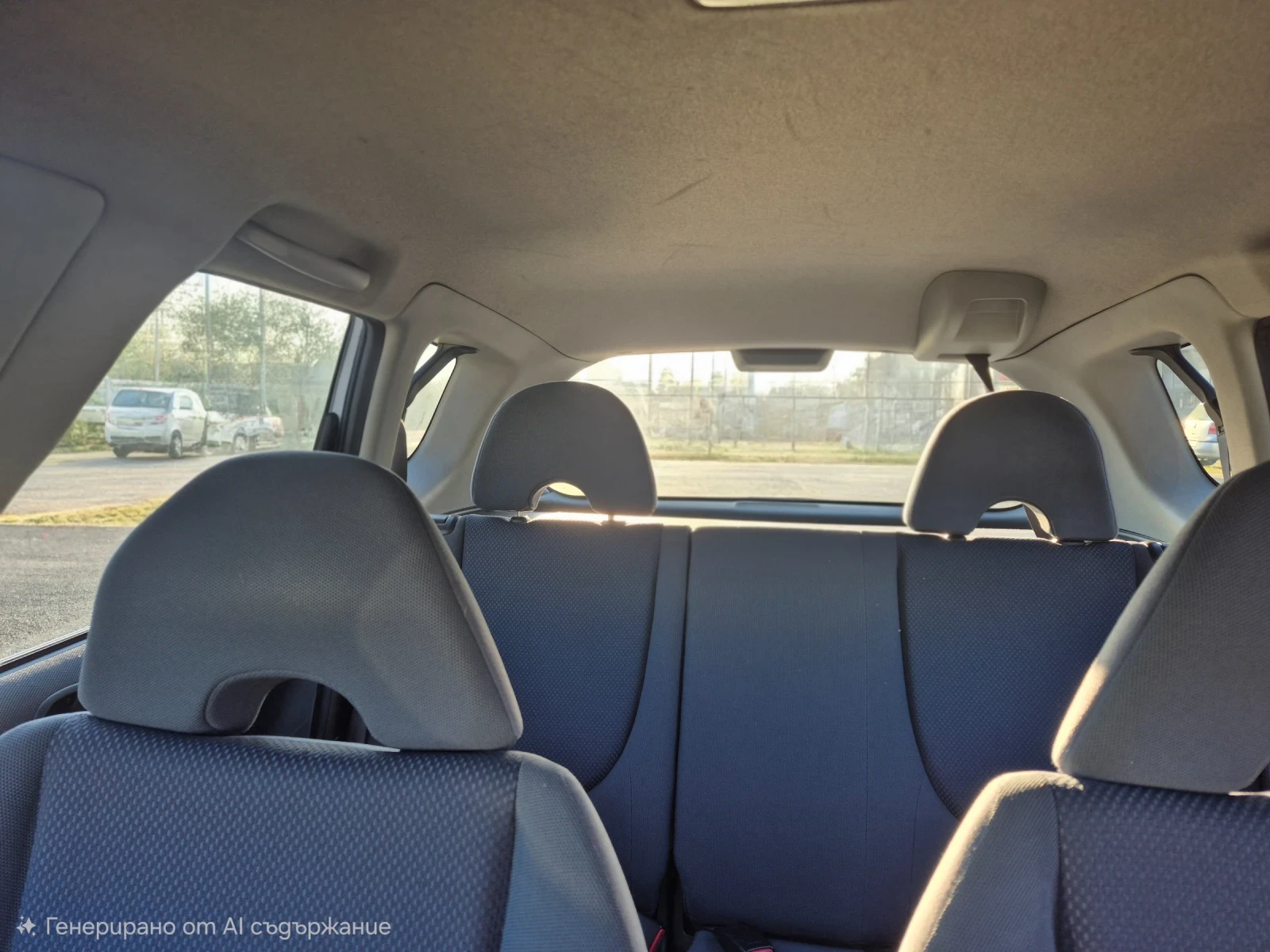 Honda Jazz  - изображение 8