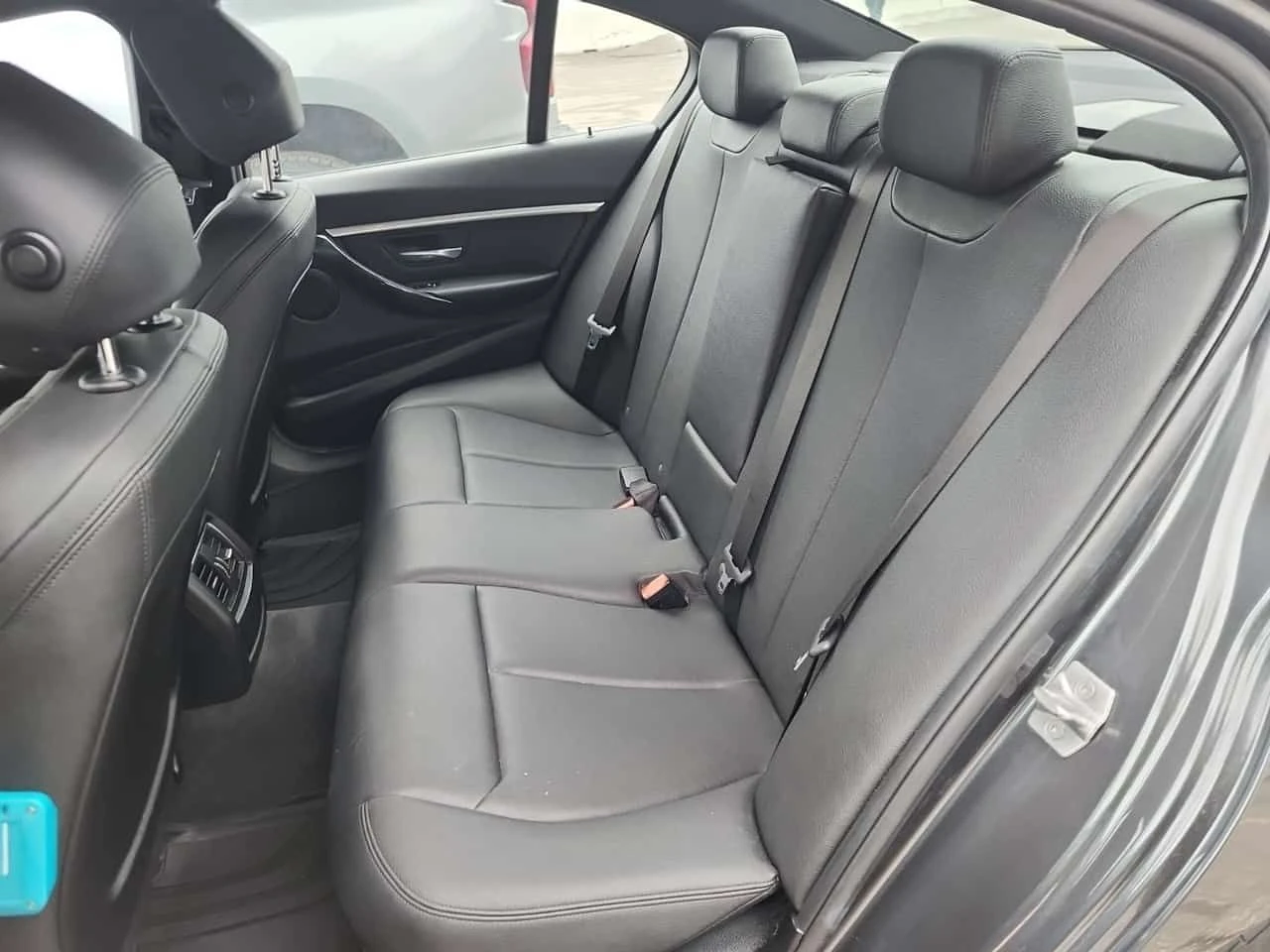 BMW 330 * XDRIVE * CARFAX * , снимка 13 - Автомобили и джипове - 54340795