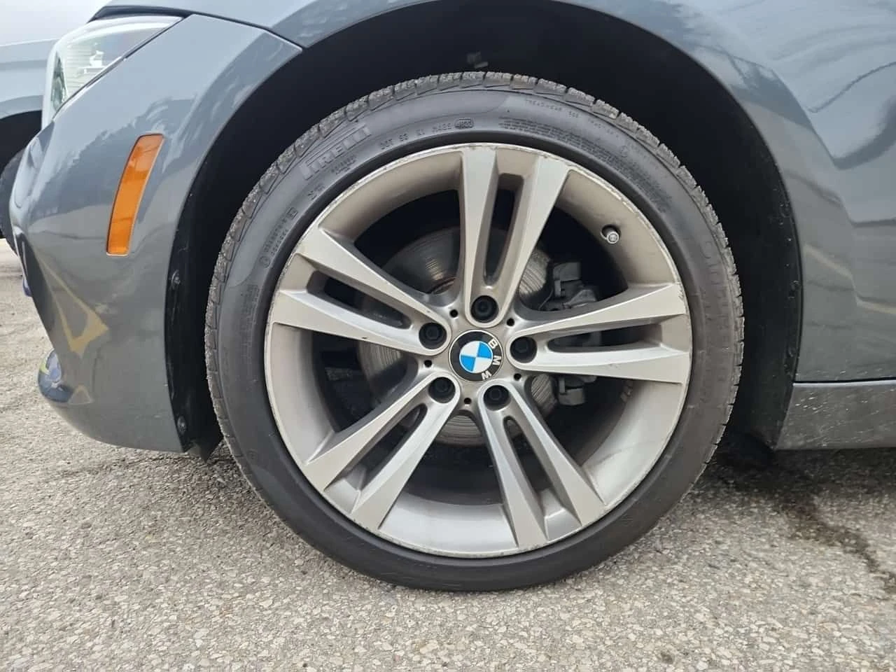 BMW 330 * XDRIVE * CARFAX * , снимка 7 - Автомобили и джипове - 54340795