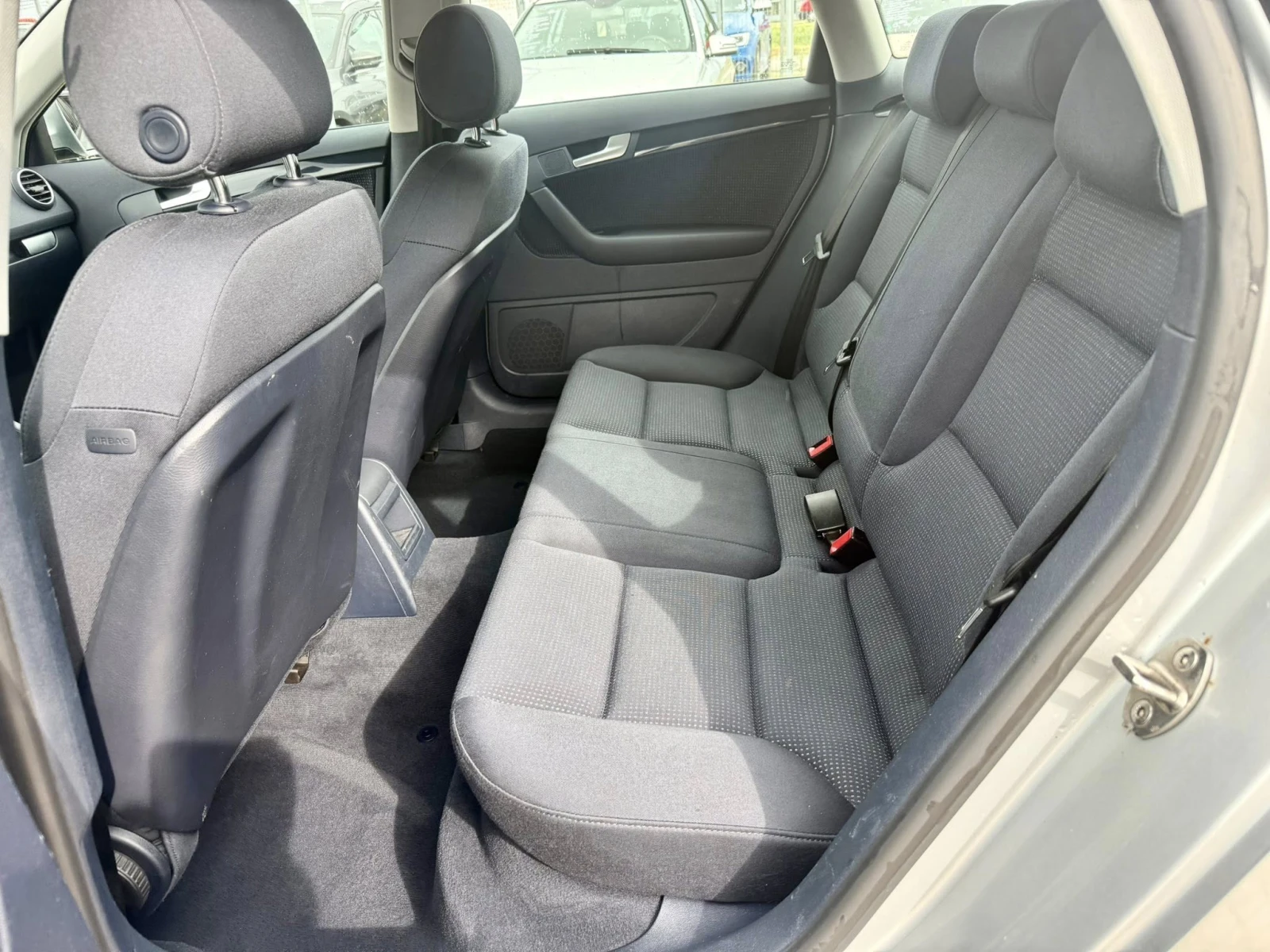 Audi A3 1.6 AVTOMATIK, снимка 12 - Автомобили и джипове - 54650225