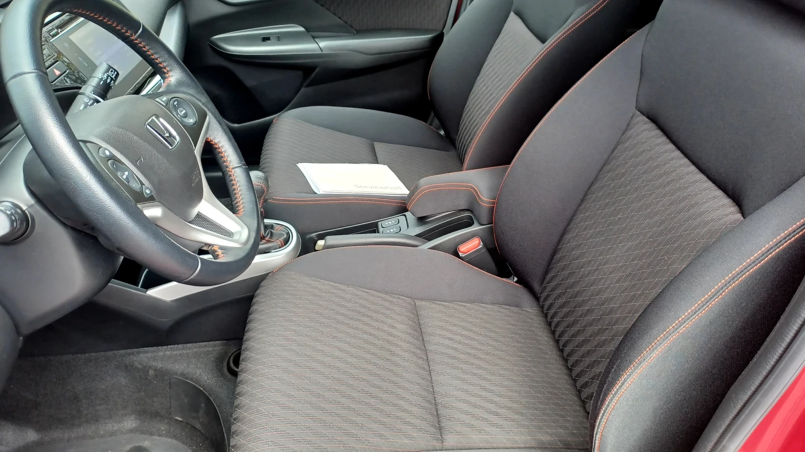 Honda Jazz Dynamic Sport , снимка 11 - Автомобили и джипове - 54798242