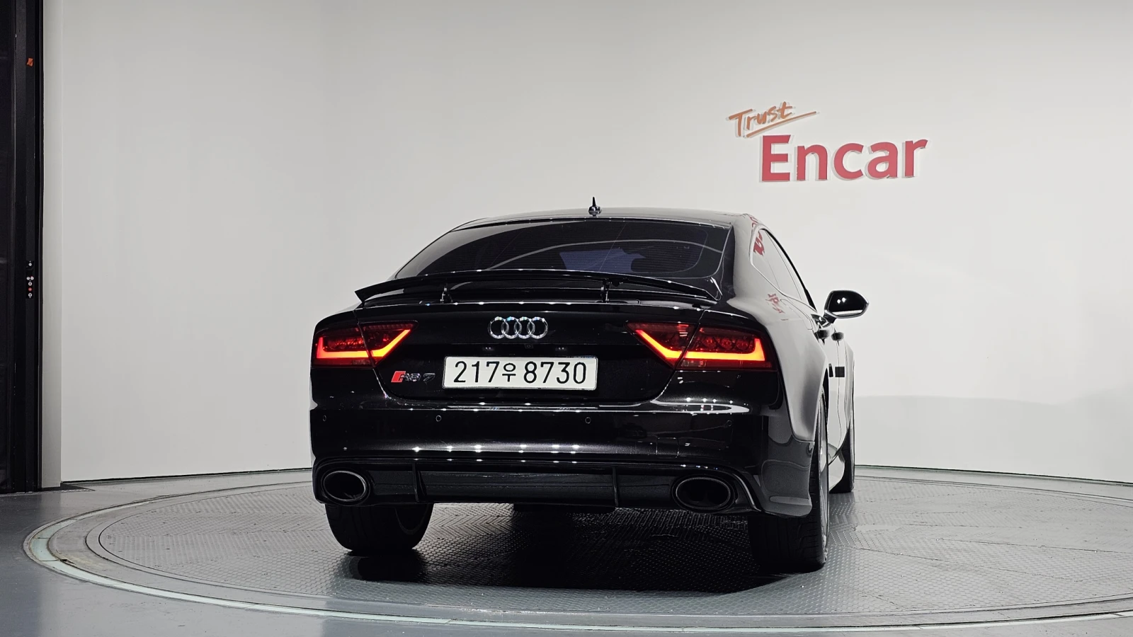 Audi Rs7 ЕЛ. БАГАЖНИК* HUD* ЛЮК* ПОДГРЕВ ВОЛАН* КРАЙНА ЦЕНА, снимка 4 - Автомобили и джипове - 55496044
