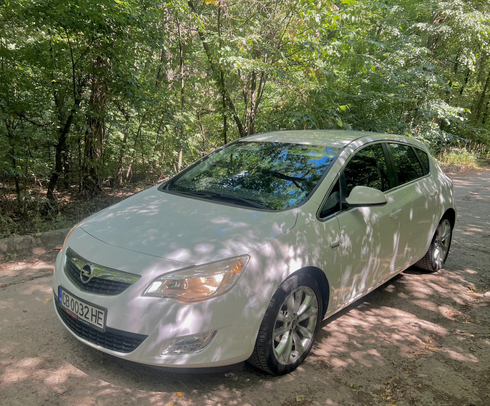 Opel Astra  J 1.4 Turbo, 2011г, 154 200km,  Cosmo , снимка 3 - Автомобили и джипове - 55515807