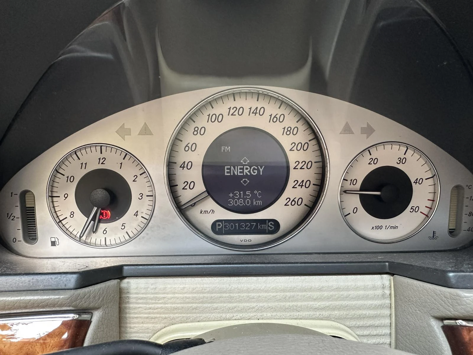 Mercedes-Benz E 320 320CDI , снимка 8 - Автомобили и джипове - 55578086