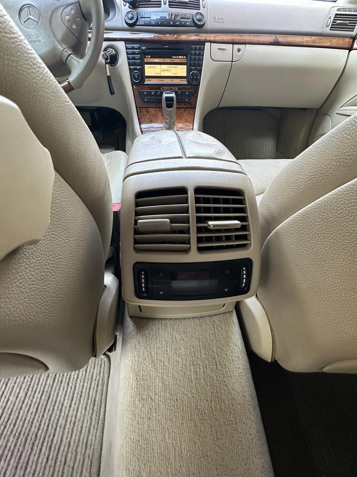 Mercedes-Benz E 320 320CDI , снимка 9 - Автомобили и джипове - 55578086