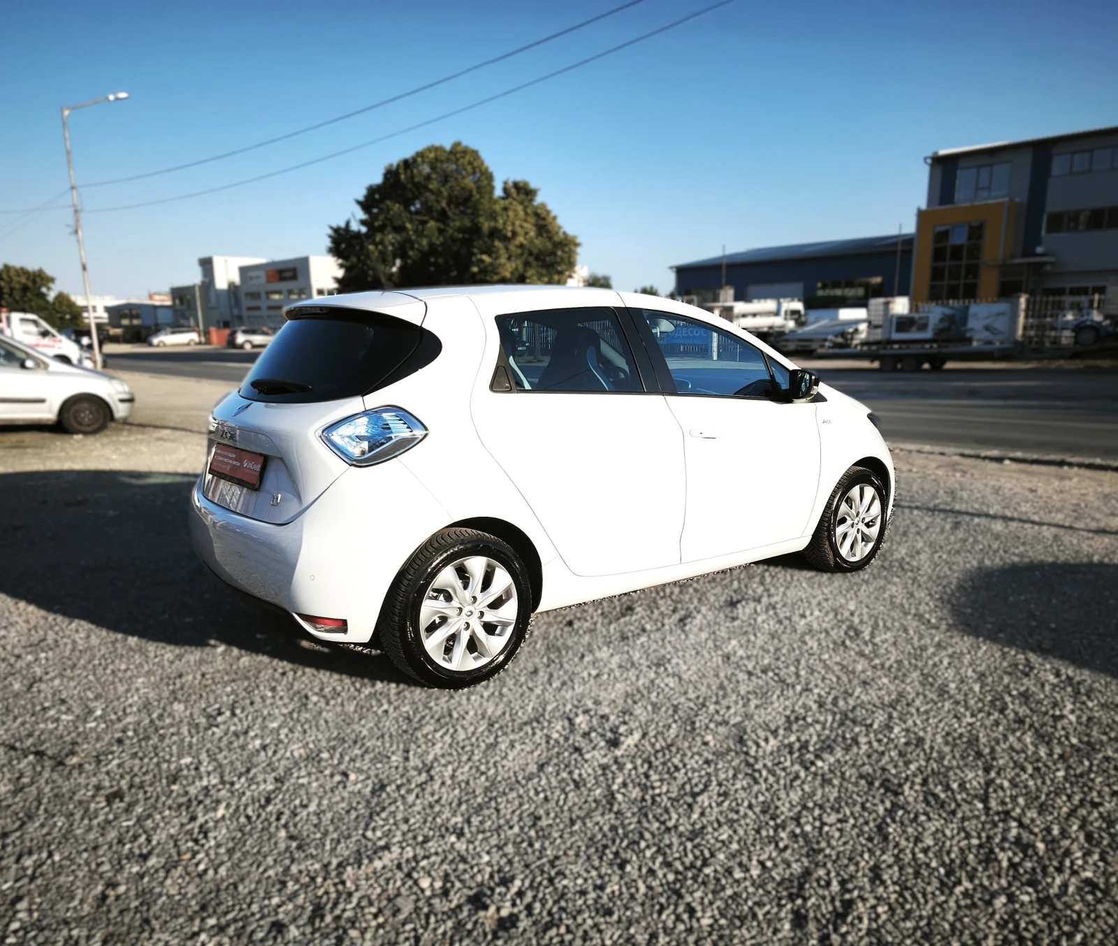 Renault Zoe ТЕРМОПОМПА - 23.3 KWH, снимка 4 - Автомобили и джипове - 55641715