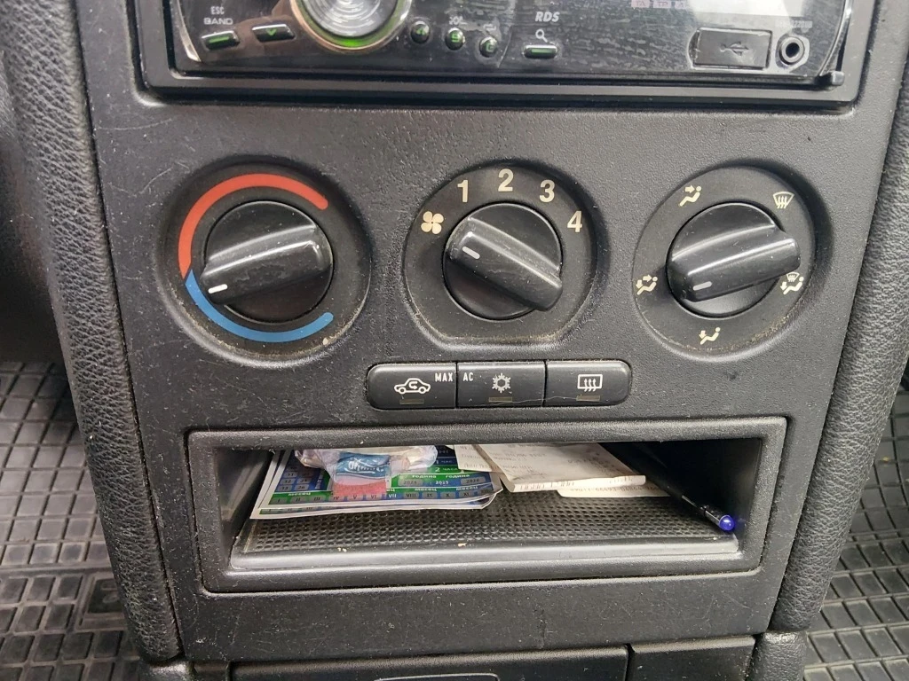 Opel Astra, снимка 5 - Автомобили и джипове - 55704433