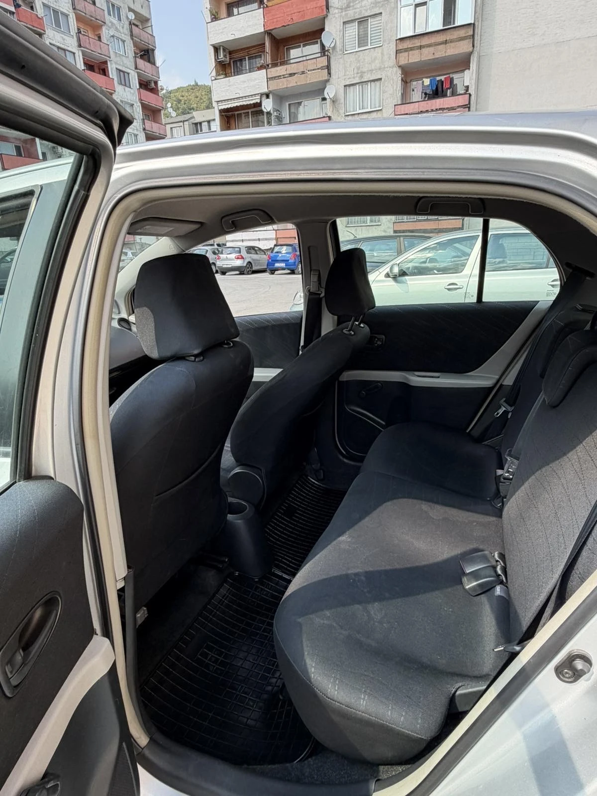 Toyota Yaris D4D, снимка 11 - Автомобили и джипове - 55717552