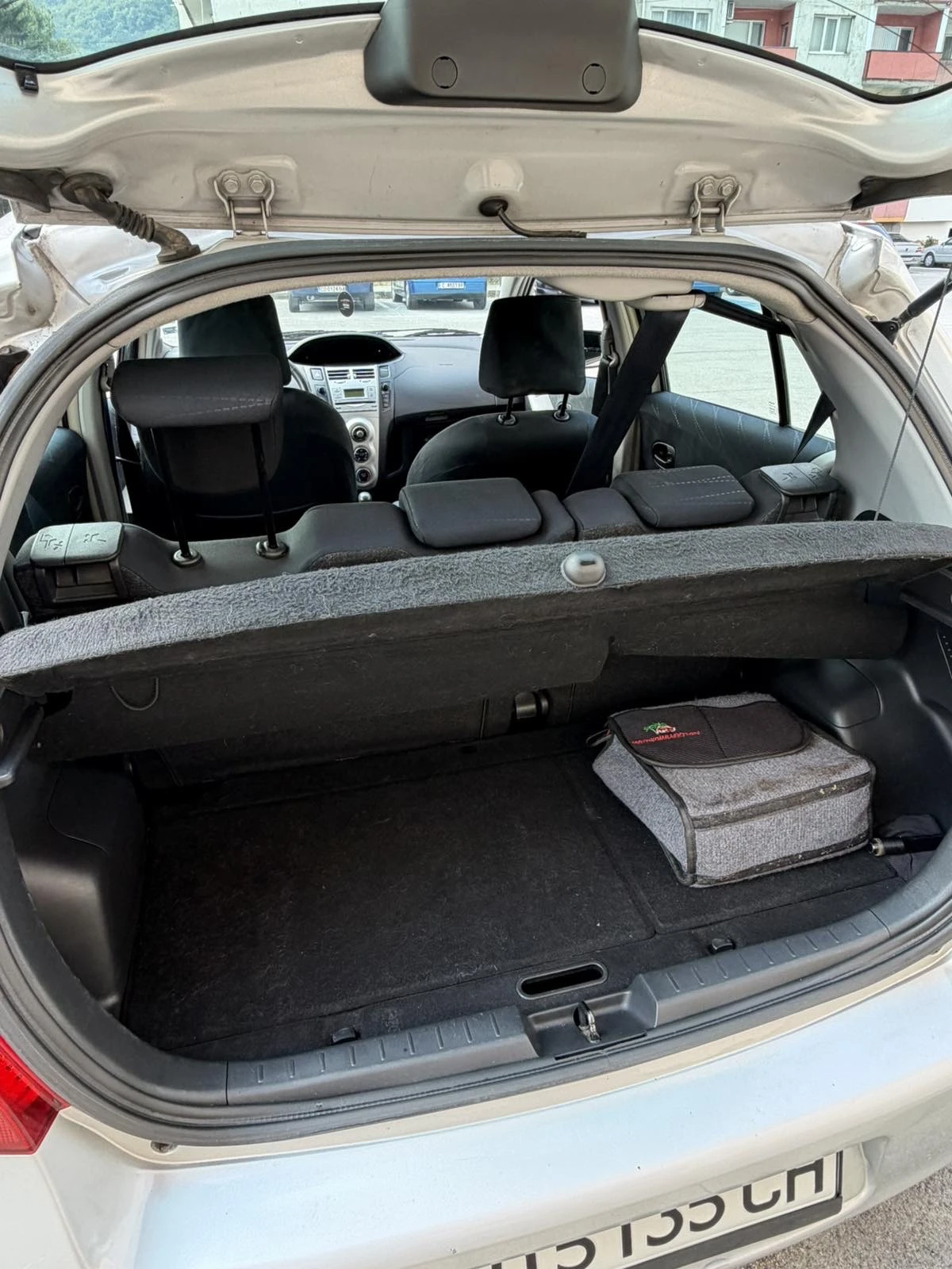 Toyota Yaris D4D, снимка 6 - Автомобили и джипове - 55717552