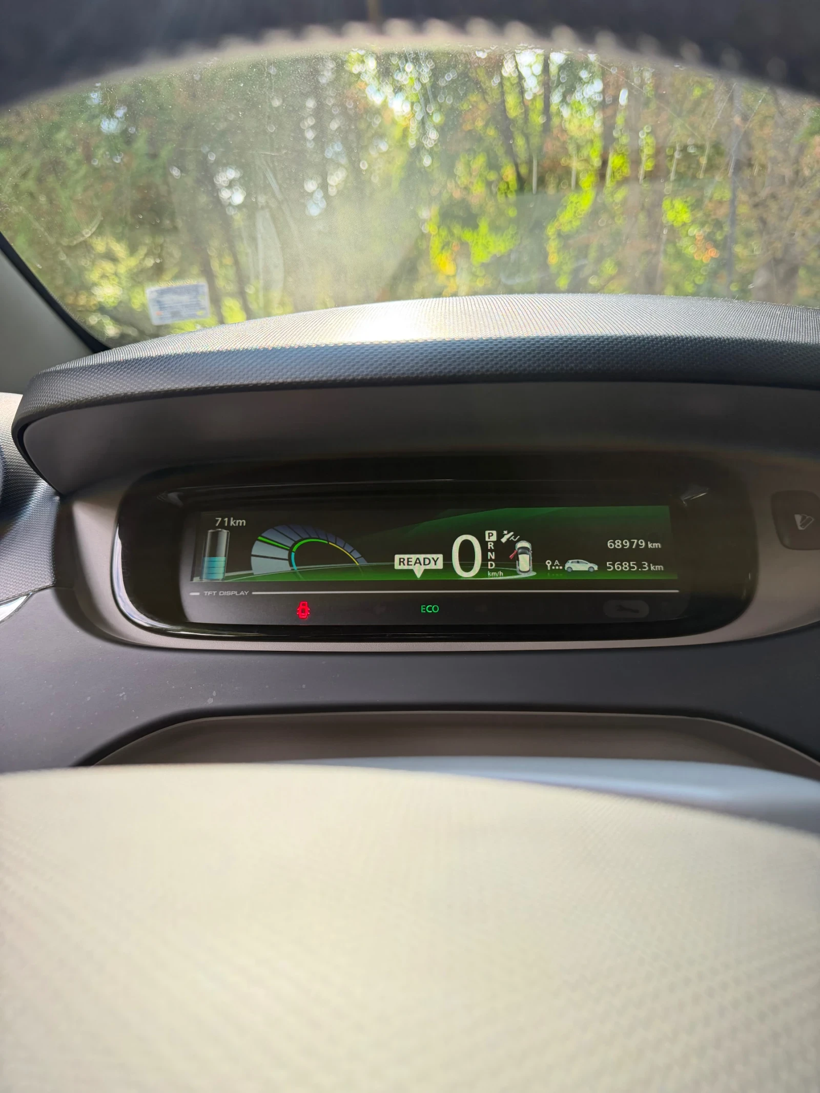 Renault Zoe, снимка 8 - Автомобили и джипове - 55952769