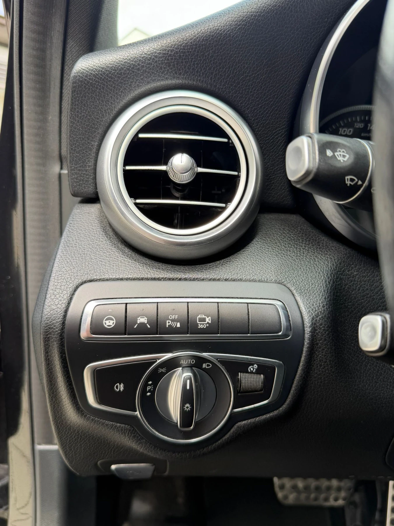 Mercedes-Benz C 220 AMG-Line, FULL, 9G-tronic, NIGHT edition., снимка 6 - Автомобили и джипове - 56103404