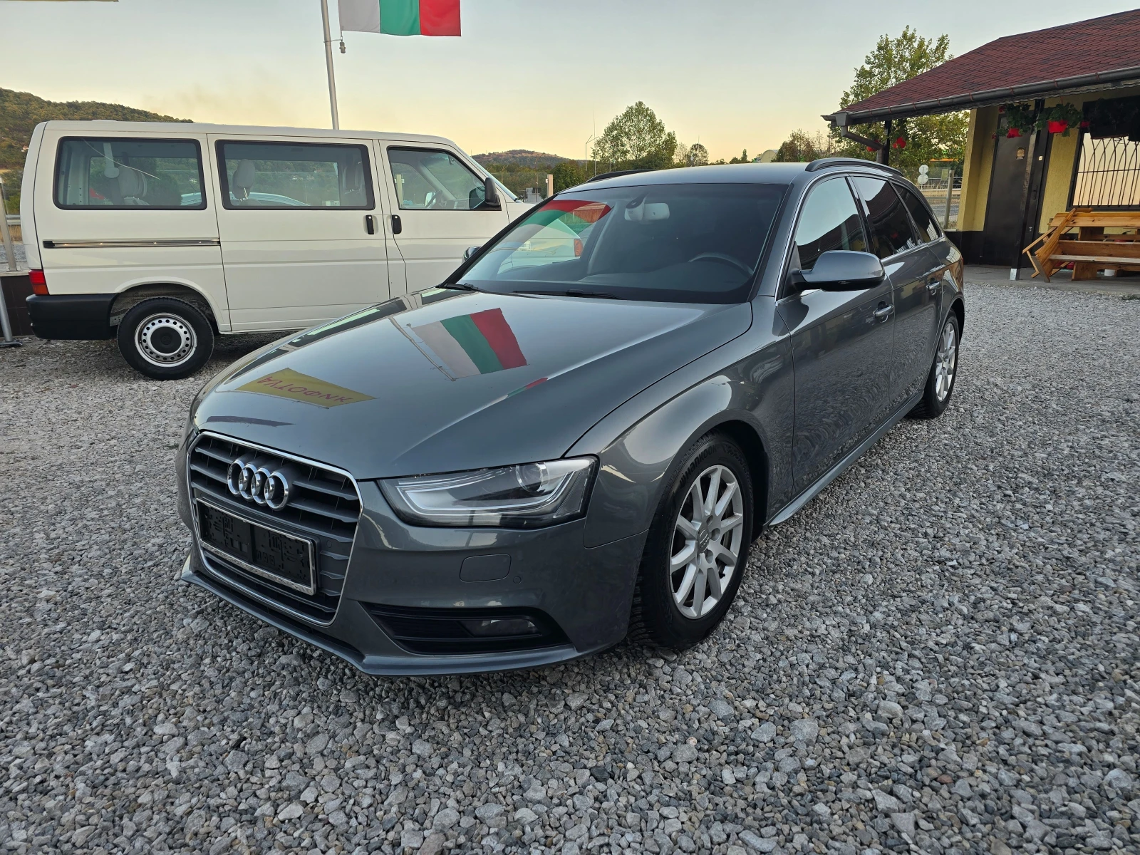 Audi A4 2.0TDI FACELIFT РЕАЛНИ КИЛОМЕТРИ