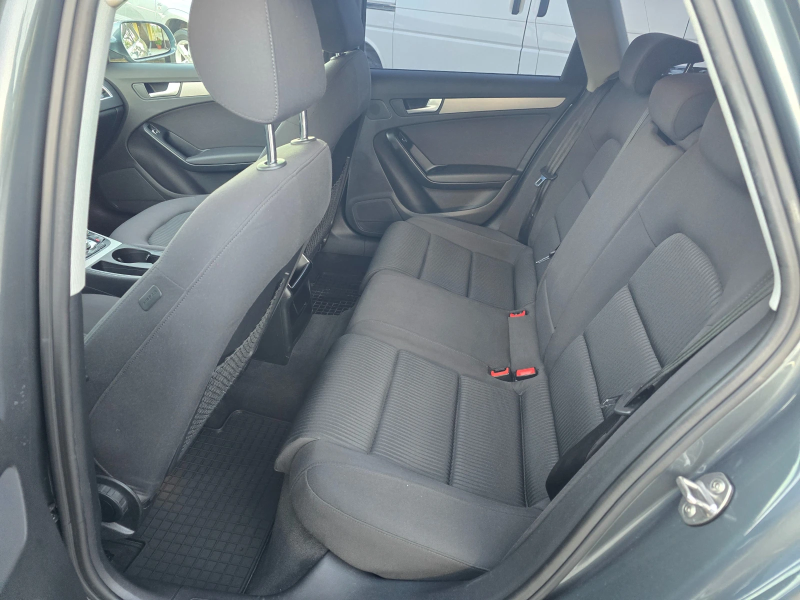 Audi A4 2.0TDI FACELIFT ������ ��������� | Mobile.bg � ����������� 11