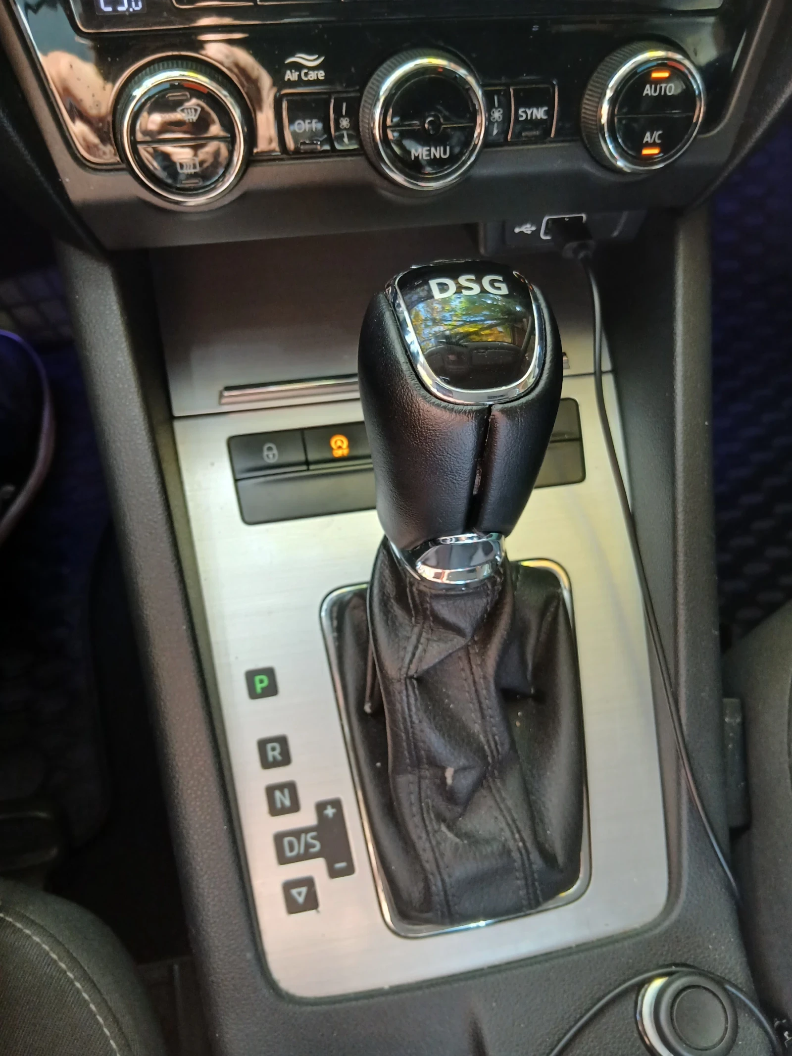Skoda Octavia, снимка 11 - Автомобили и джипове - 56438712