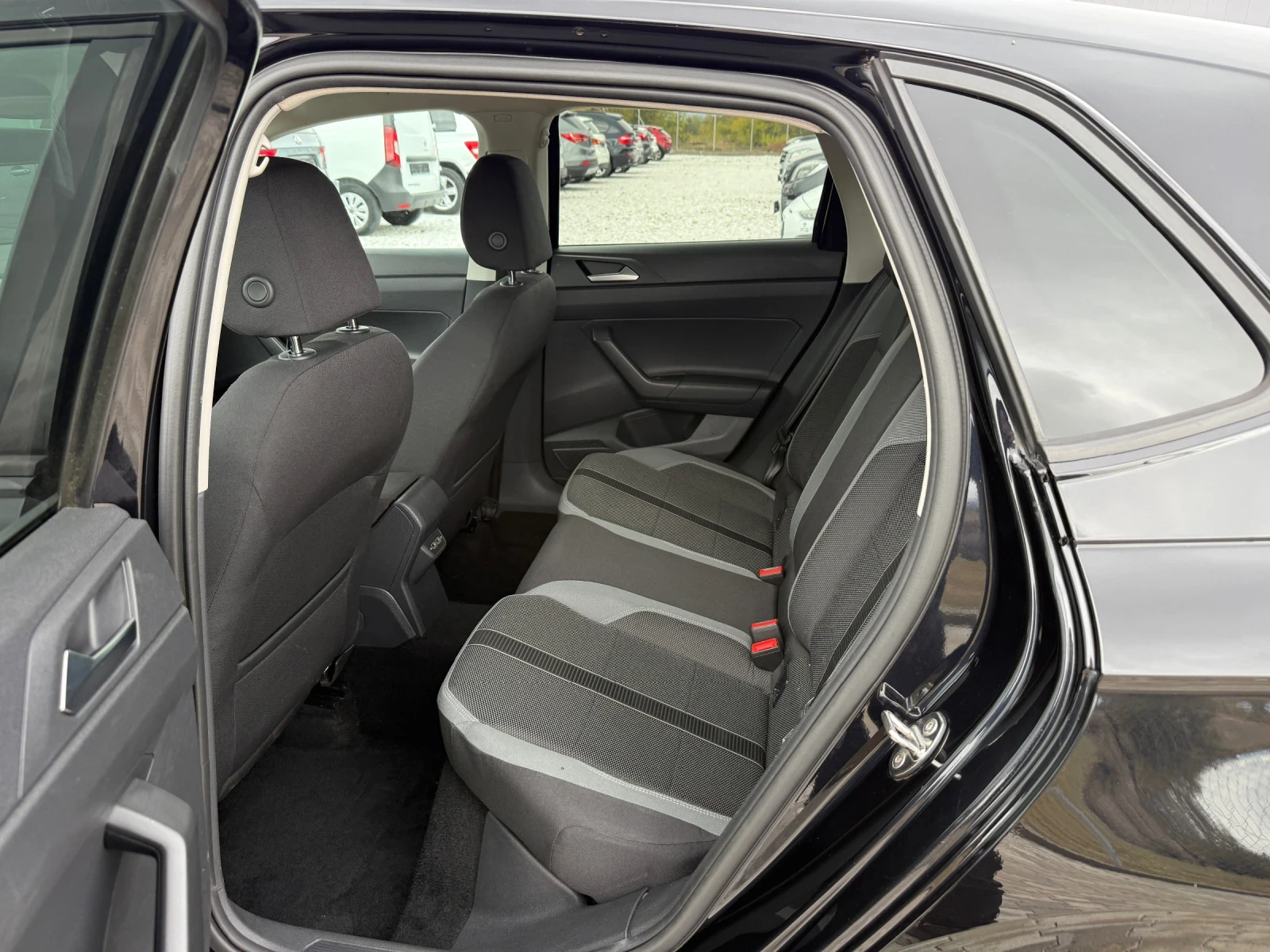 VW Polo 1.6TDI R-Line  | Mobile.bg � ����������� 11