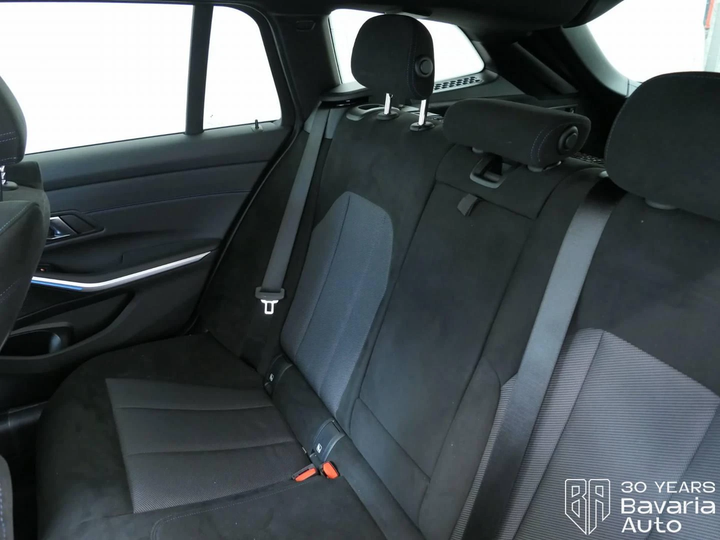 BMW 330 d xDrive Touring Sportautomatic | Mobile.bg � ����������� 8