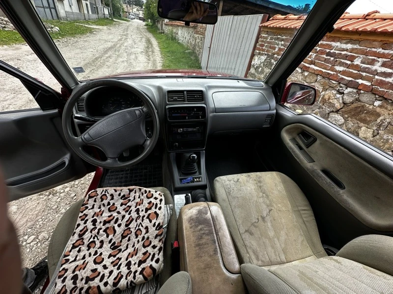 Suzuki Vitara, снимка 8 - Автомобили и джипове - 47926864