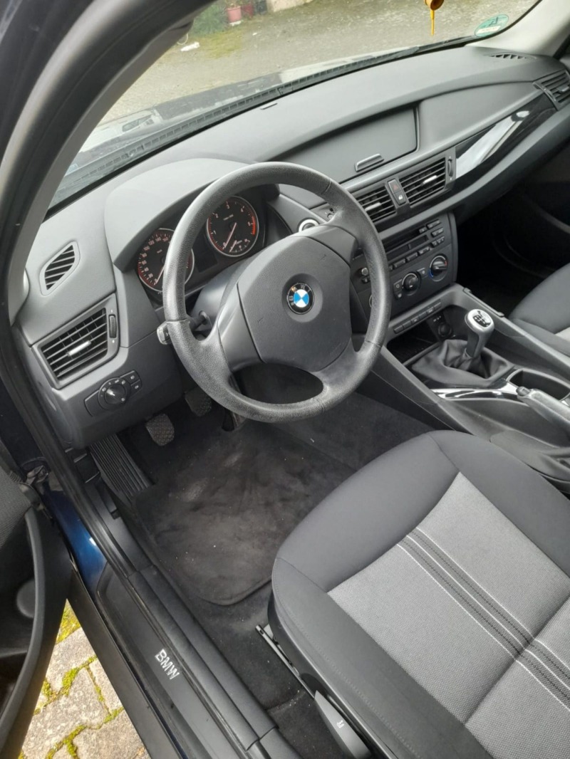 BMW X1, снимка 7 - Автомобили и джипове - 46721202