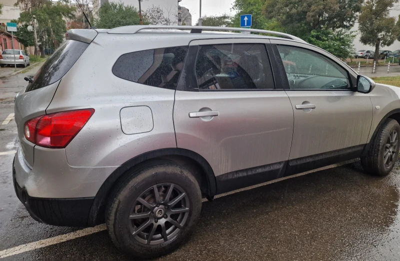 Nissan Qashqai + 2, панорама, снимка 5 - Автомобили и джипове - 47295364