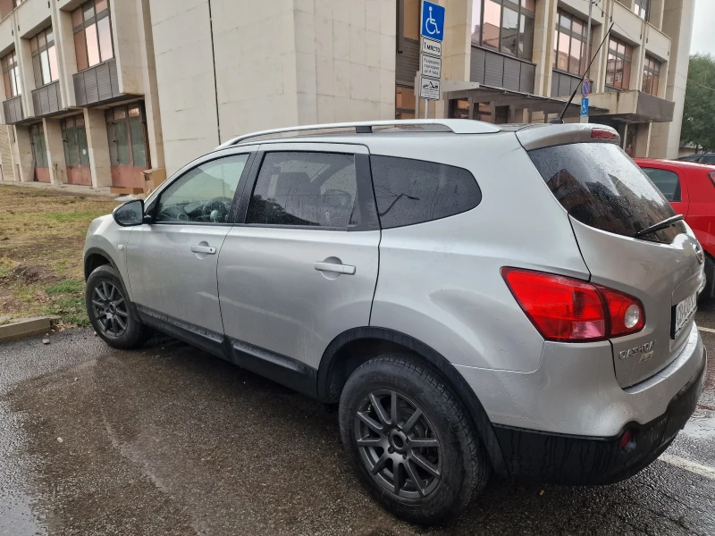 Nissan Qashqai + 2, панорама, снимка 2 - Автомобили и джипове - 47371587