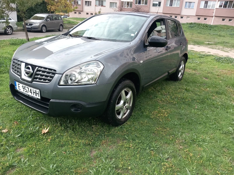 Nissan Qashqai, снимка 2 - Автомобили и джипове - 47545567