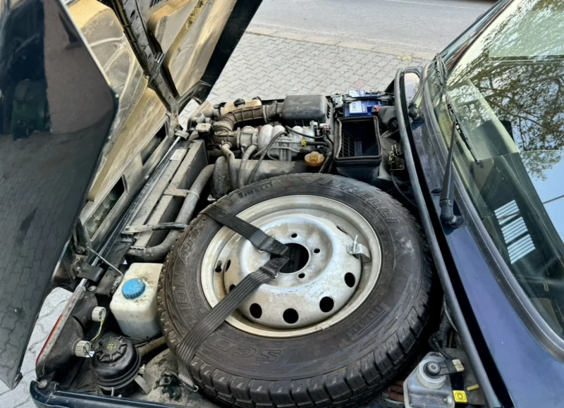 Lada Niva 1.7i / 4x4, снимка 11 - Автомобили и джипове - 47720006