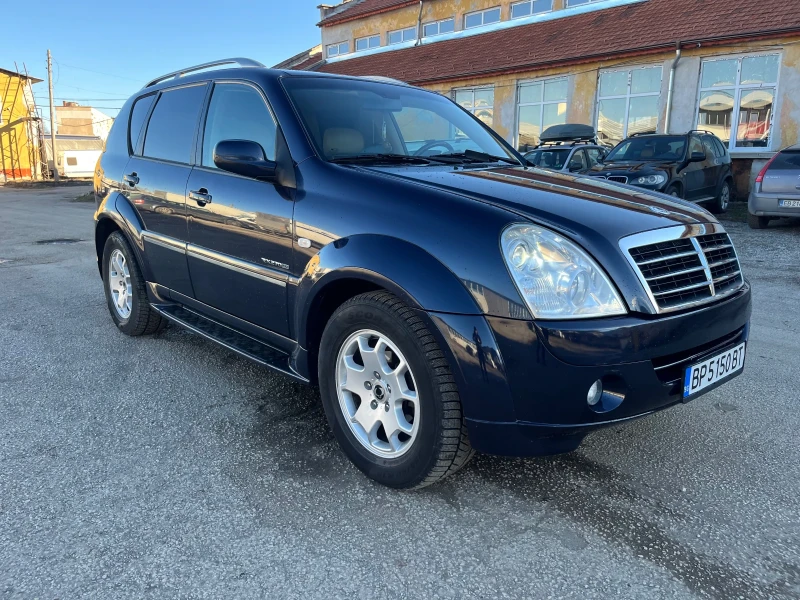 SsangYong Rexton, снимка 3 - Автомобили и джипове - 48353271