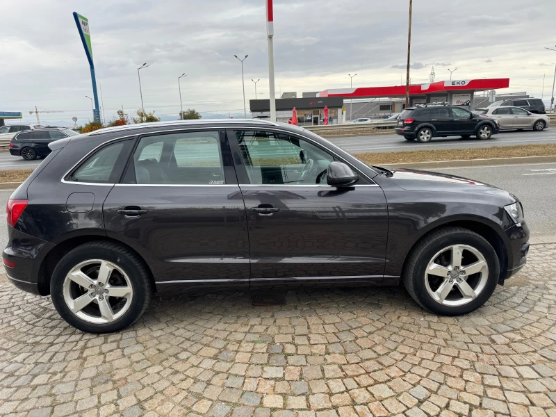 Audi Q5 2.0TDI/AUTO/QUATTRO/NAVI/Service history AUDI!!!, снимка 8 - Автомобили и джипове - 51856297