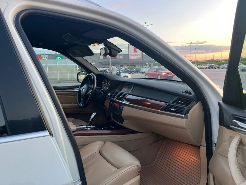 BMW X5 3.0SD M Pack , снимка 9 - Автомобили и джипове - 52865813