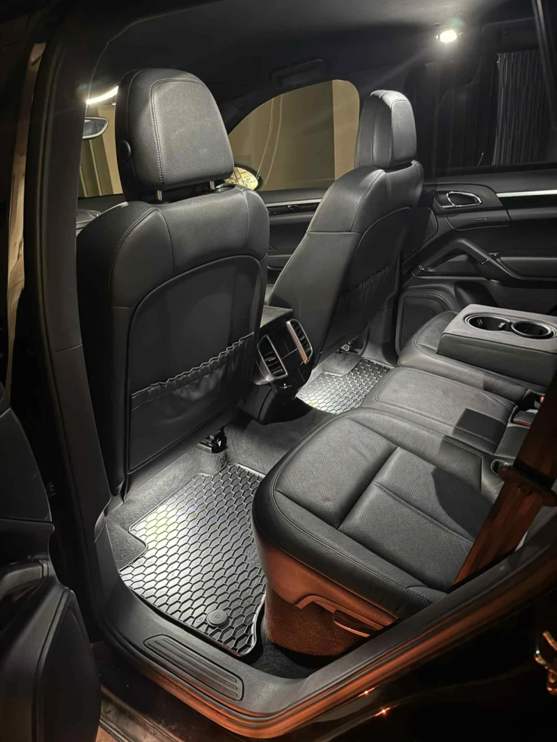 Porsche Cayenne 3.0 TDI 8ZF, снимка 15 - Автомобили и джипове - 52878394