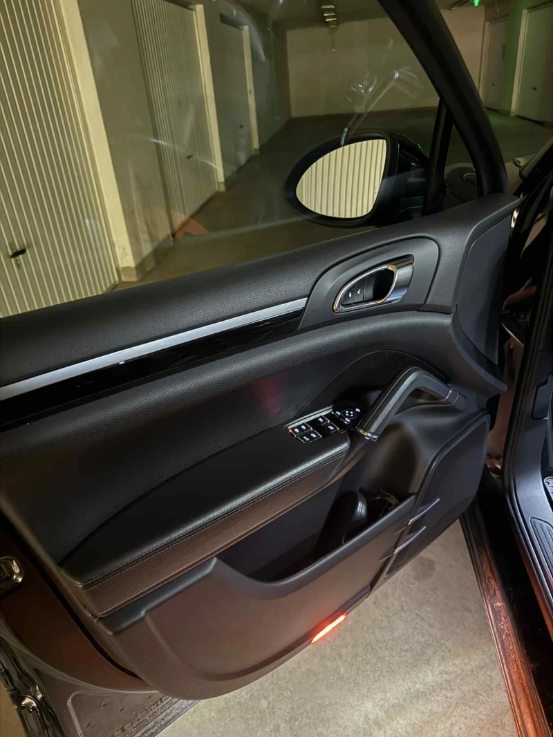 Porsche Cayenne 3.0 TDI 8ZF, снимка 9 - Автомобили и джипове - 52878394