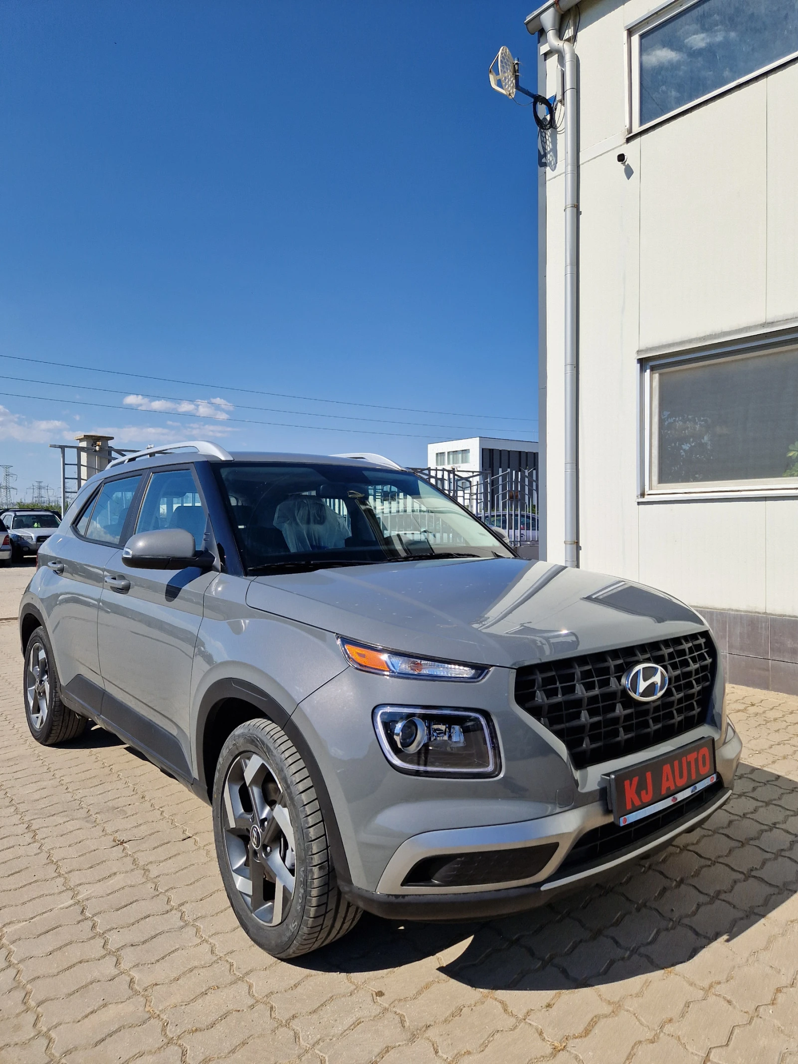 Hyundai Venue 1.6 MPI - изображение 2