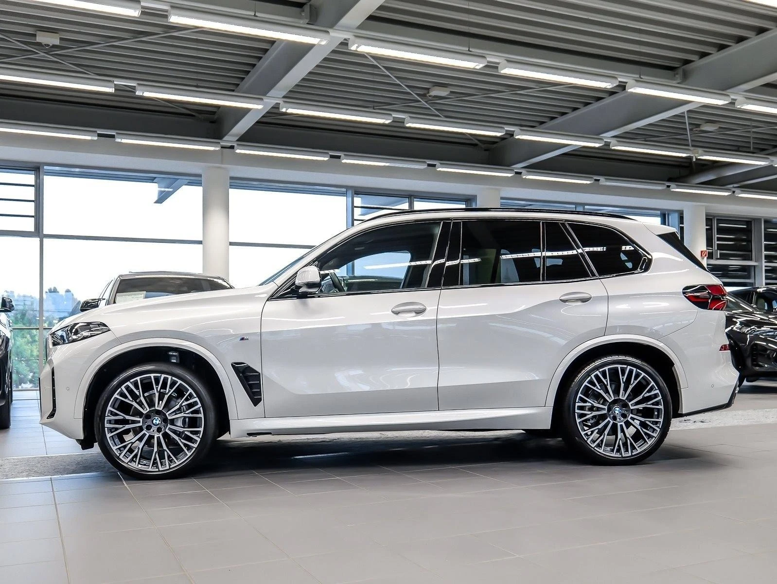 BMW X5 30d/xDrive/M-SPORT/CARBON/CAM/LED/KEYLESS/SHADOW/ - изображение 4