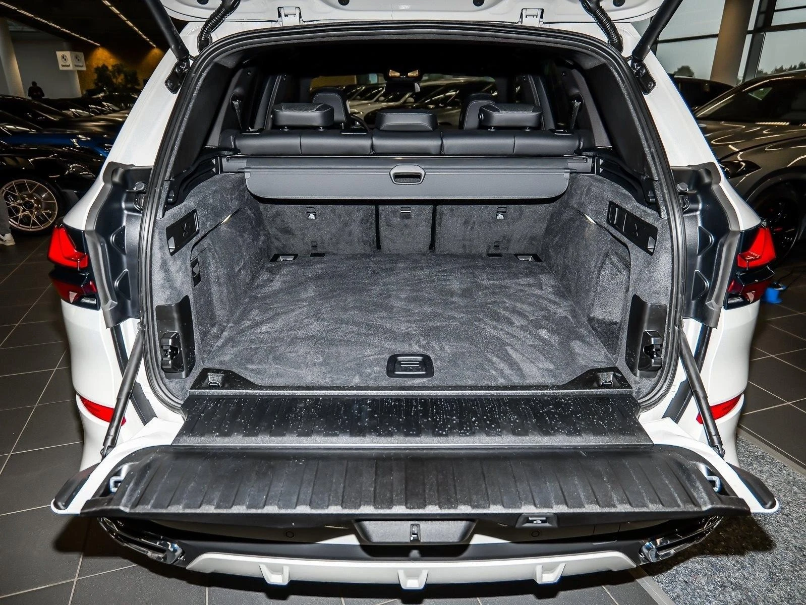 BMW X5 30d/xDrive/M-SPORT/CARBON/CAM/LED/KEYLESS/SHADOW/ | Mobile.bg   17