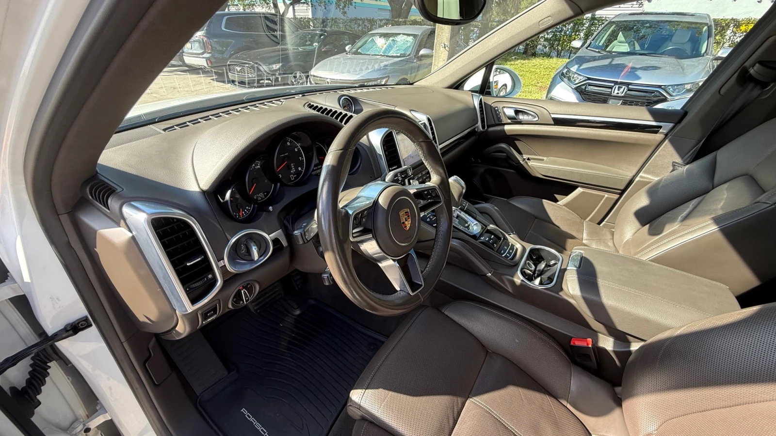 Porsche Cayenne FACELIFT* PLATINUM* BOSE* ОБДУХ* MATRIX* KEYLESS*  - изображение 9