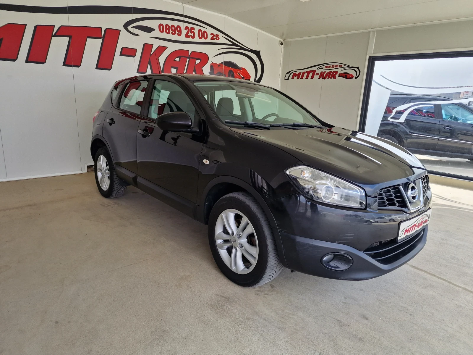 Nissan Qashqai 1.6  131kc, снимка 2 - Автомобили и джипове - 53962208
