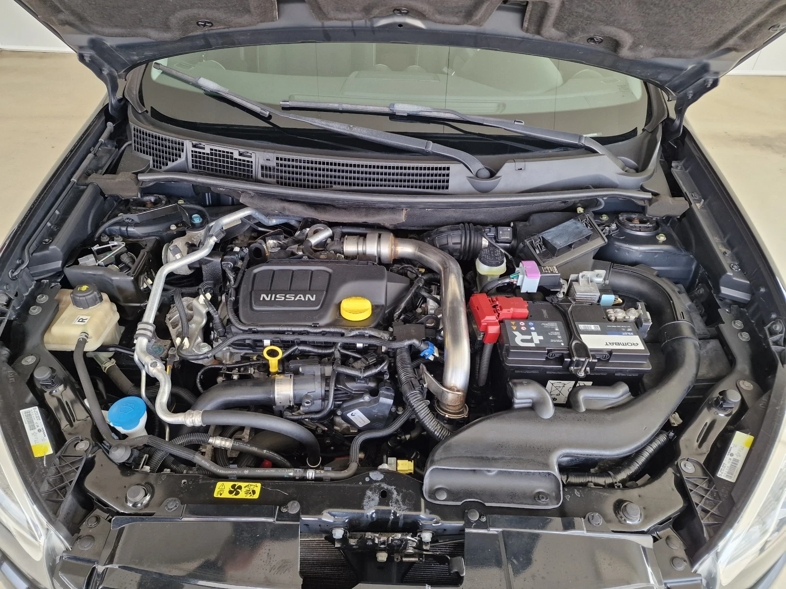 Nissan Qashqai 1.6  131kc, снимка 15 - Автомобили и джипове - 53962208