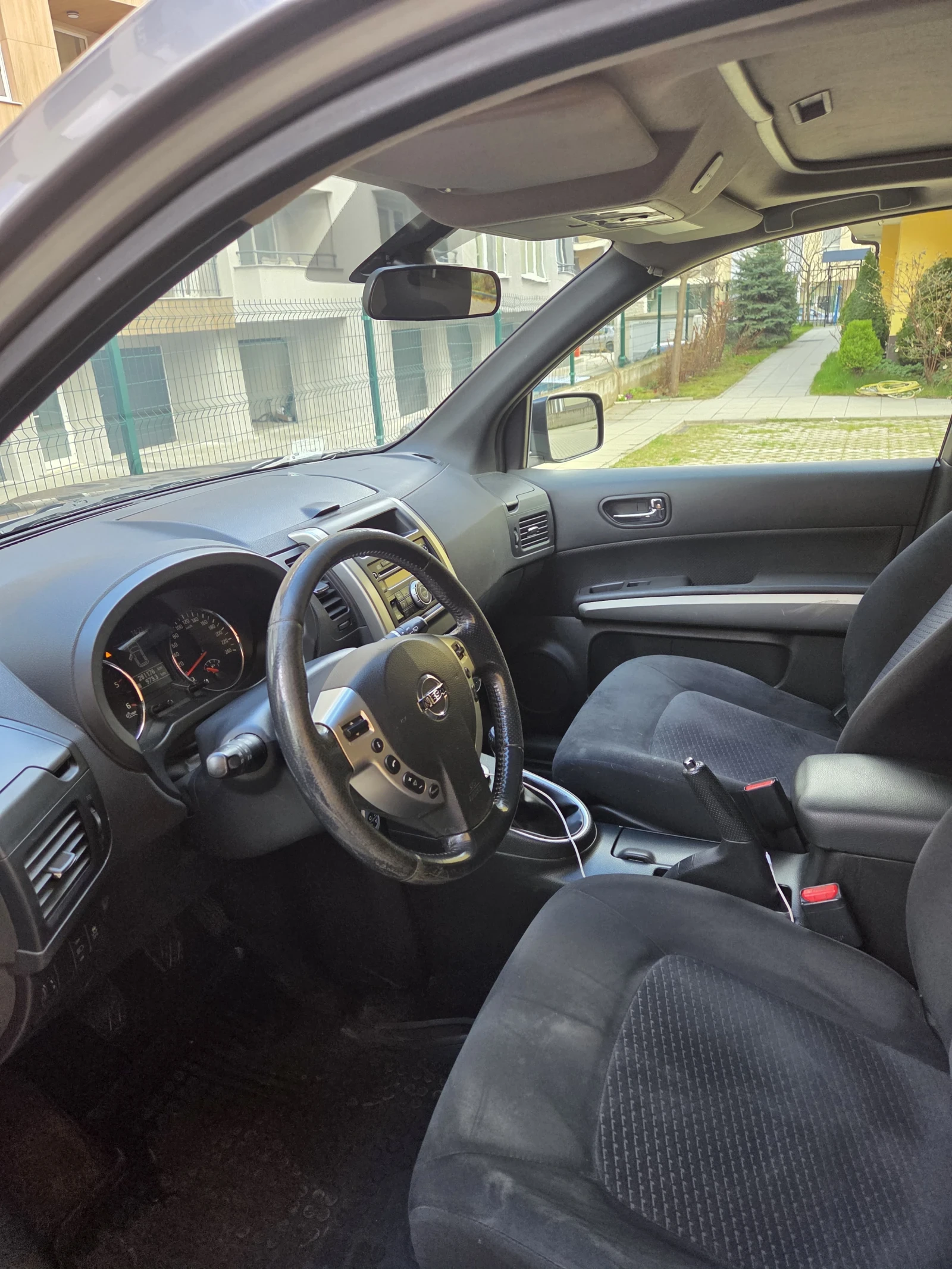 Nissan X-trail, снимка 4 - Автомобили и джипове - 53975691