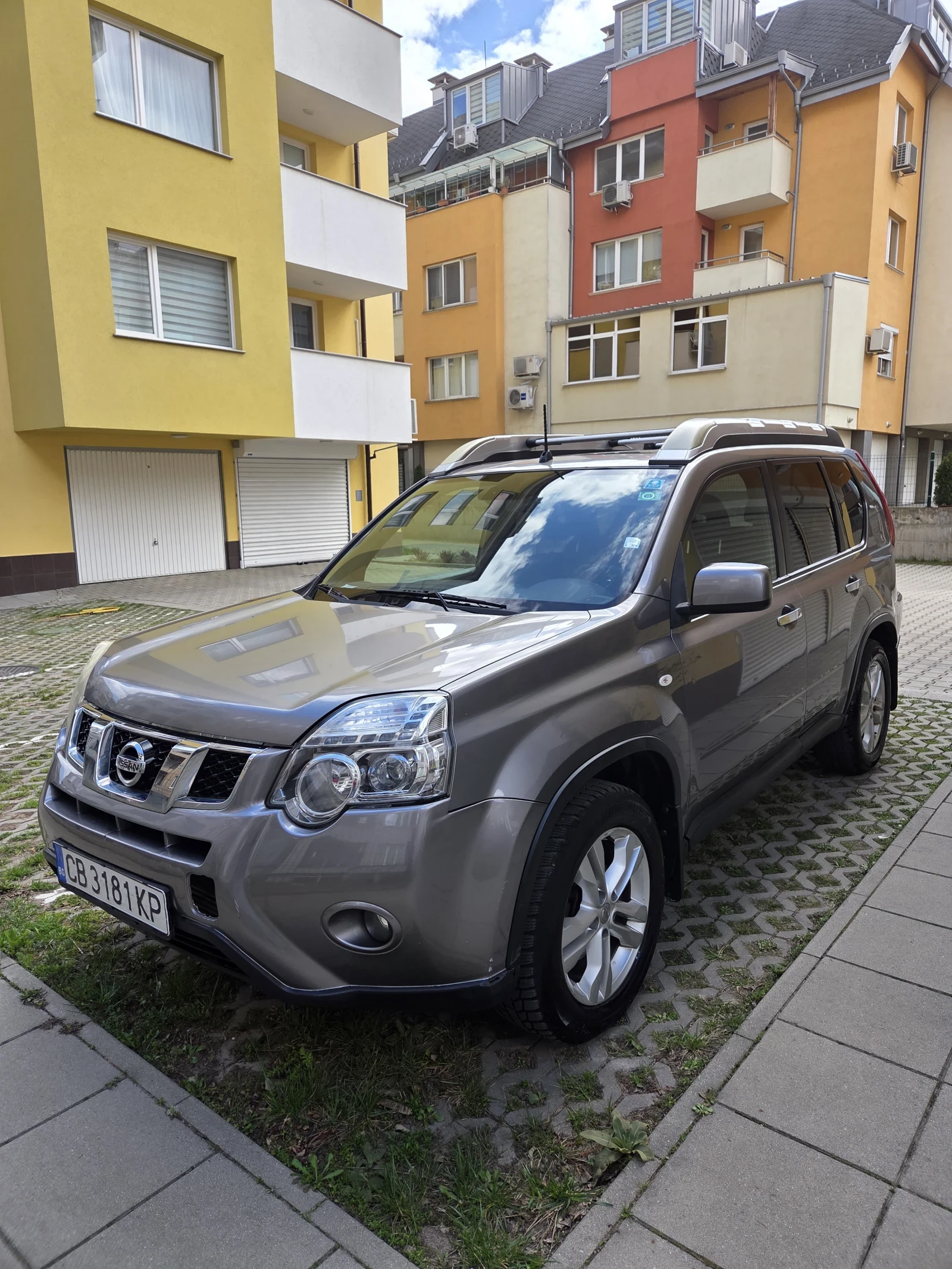 Nissan X-trail, снимка 8 - Автомобили и джипове - 53975691