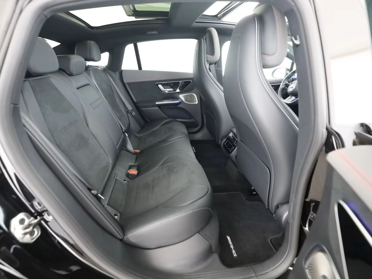 Mercedes-Benz EQE 350 AMG* 4MATIC* PANO* 360* BURMESTER*  | Mobile.bg � ����������� 12