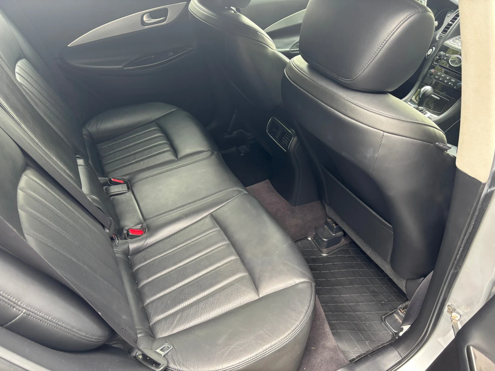 Infiniti Ex37 EX370 - 320кс , снимка 11 - Автомобили и джипове - 54358372